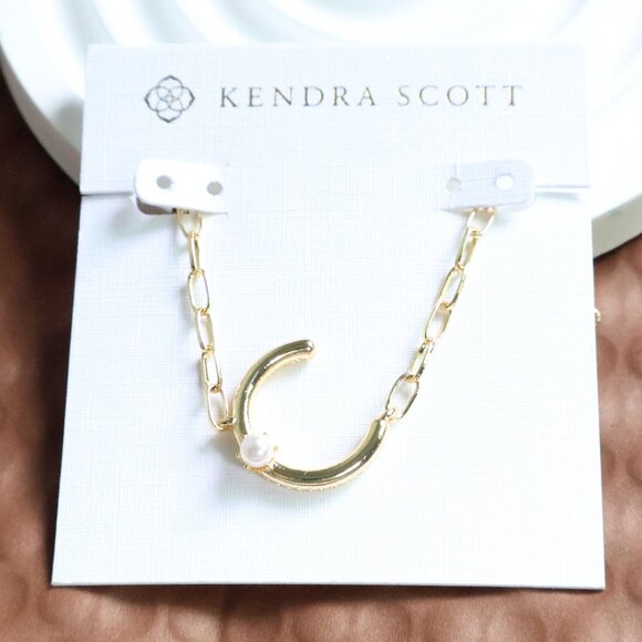 Kendra Scott Jewelry - Kendra Scott Freshwater Cultured Pearl Gold Necklace - Letter C